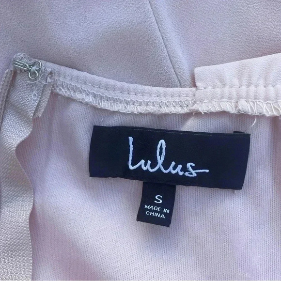 Lulu's Dress - Picture 4 of 5